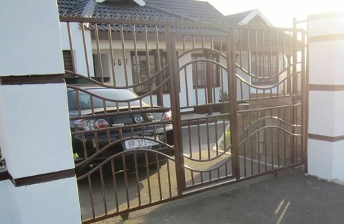 Pietermaritzburg Casa | Bed and Breakfast at The White House