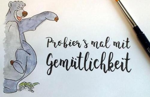 Glarus Sued Casa | Bed and Breakfast - Älplersuite mit eigenem Bad und Terrasse
