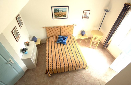 Vedene Hotel | CAMA Y DESAYUNO A 10 MINUTOS DE AVIGNON