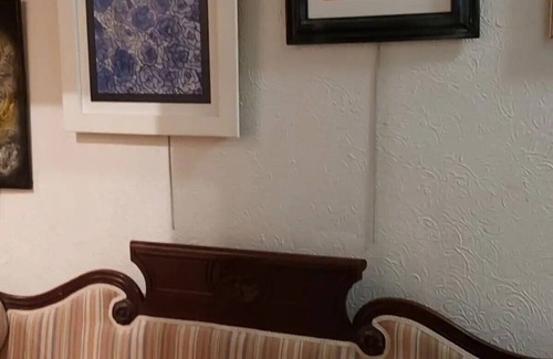 Lavelanet Cama Y Desayuno | BED AND BREAKFAST - ARTIST SHARING