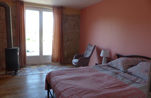 Saint-Loup Casa | Hostales en Au Clair De Loup