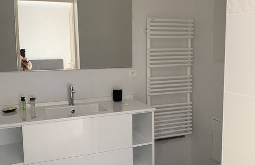 Domessargues Cama Y Desayuno | Bed and breakfast / gîte with SPA (Massages on reservation)