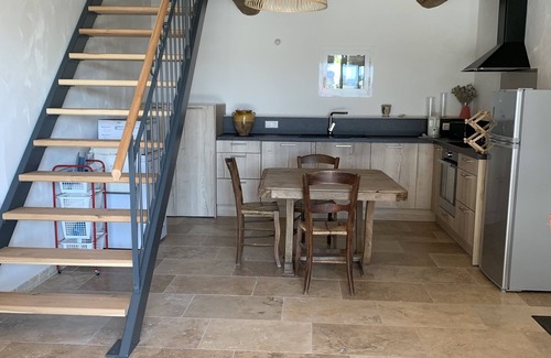Domessargues Cama Y Desayuno | Bed and breakfast / gîte with SPA (Massages on reservation)