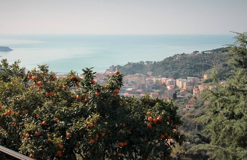 San Terenzo Casa | Il Monte - habitaciones con vistas al mar en las colinas de Lerici