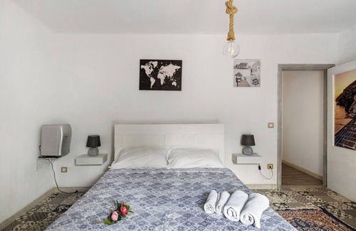 Seiano Cama Y Desayuno | Alojamiento y desayuno 'Camera Claudius In Villa Vista Mare' con terraza compartida y Wi-Fi
