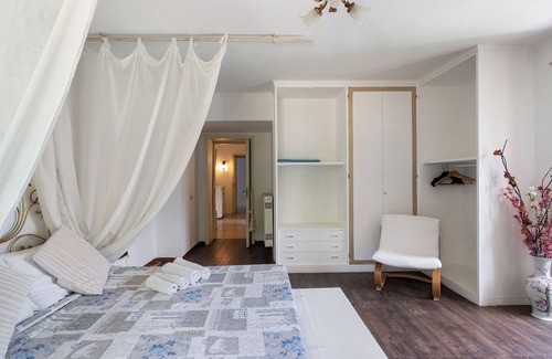 Seiano Cama Y Desayuno | Alojamiento y desayuno 'Camera Seiano In Villa Vista Mare' con terraza compartida y Wi-Fi