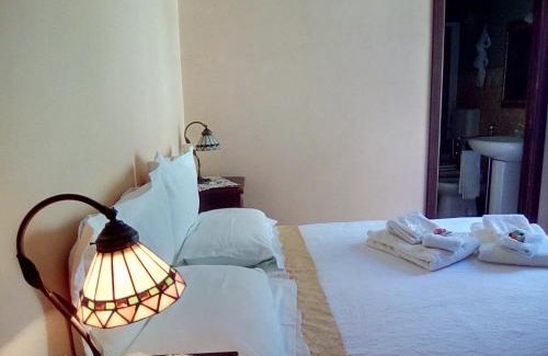 Civita Cama Y Desayuno | Bed and breakfast La Sentinella