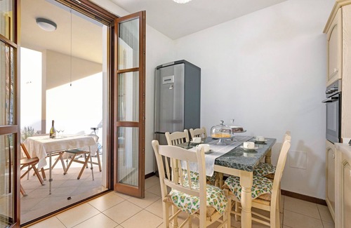 Mantua Casa | Alojamiento y desayuno "La Villa" con balcón