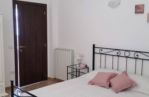 Spello Cama Y Desayuno | Bed and Breakfast Le Rose