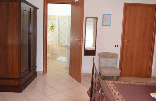 Oliena Cama Y Desayuno | Bed and Breakfast Oliena