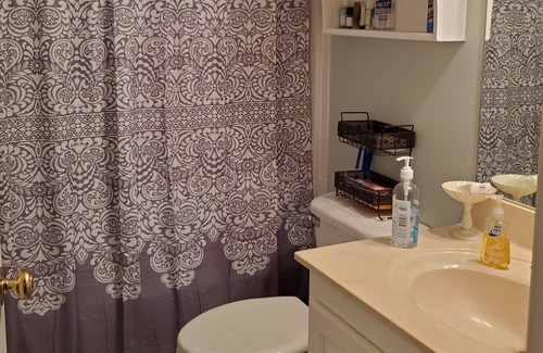 Midland Casa | Bed and Breakfast Personal Chef (Mudroom)