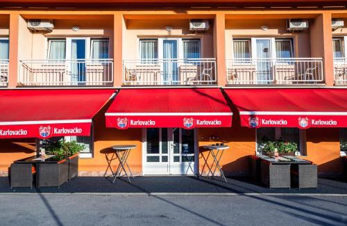 Duga Resa Cama Y Desayuno | Bed and Breakfast Restaurant DP
