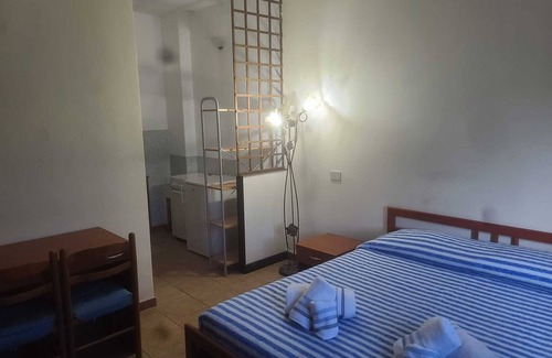 Arcavacata Cama Y Desayuno | Alojamiento y desayuno "Riccio - La Cantina Del Contadino" con piscina compartida, terraza y Wi-Fi