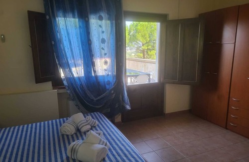 Arcavacata Cama Y Desayuno | Alojamiento y desayuno "Riccio - La Cantina Del Contadino" con piscina compartida, terraza y Wi-Fi