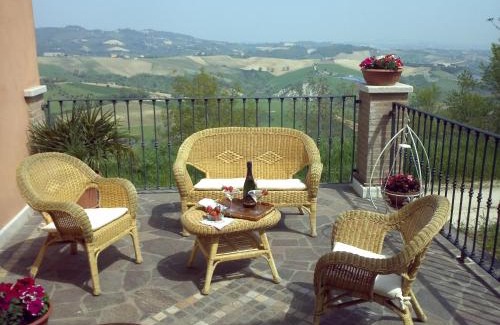 Castignano Cama Y Desayuno | Bed And Breakfast San Martino