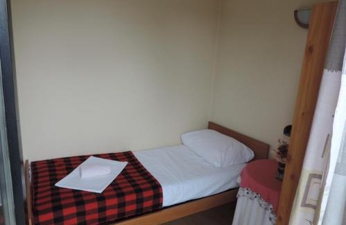 Ogulin Casa | Bed and Breakfast Victoria
