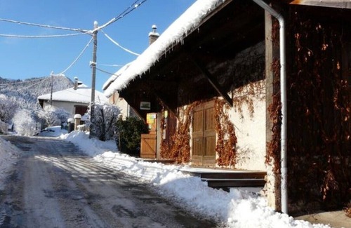 Le Sappey-en-Chartreuse Casa | Alojamiento y desayuno en el corazón de los Alpes.