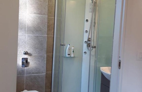 San Donato Milanese Cama Y Desayuno | Bed&breakfast BBqueen Sandonato Policlinico