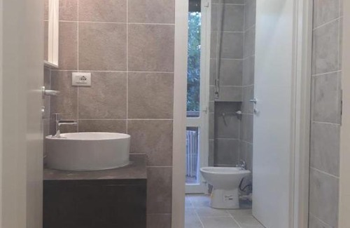 San Donato Milanese Cama Y Desayuno | Bed&breakfast BBqueen Sandonato Policlinico