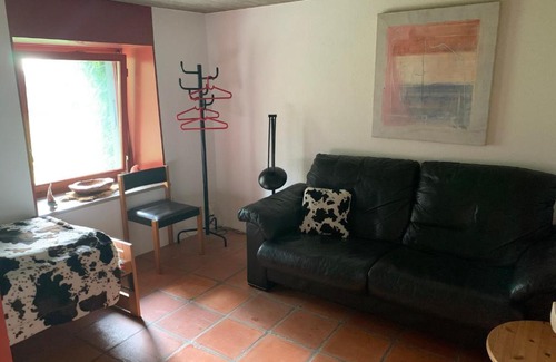 Zuzgen Cama Y Desayuno | Bed & Breakfast in einer Kunstgalerie