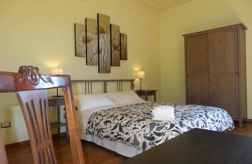 Isolotto Cama Y Desayuno | Bed & Breakfast La Tavernetta