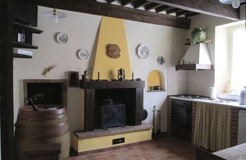 Lunata Cama Y Desayuno | Bed & Breakfast Lucca Fora