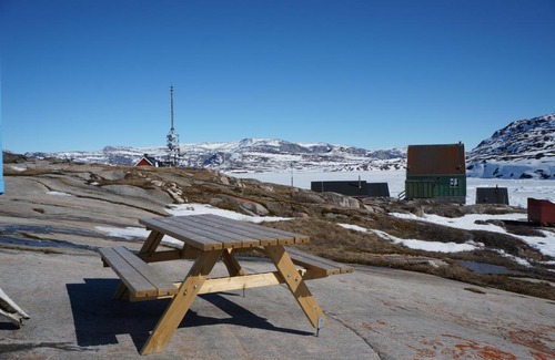 Sermersooq Cama Y Desayuno | Bed & Breakfast, Oqaatsut/Rodebay