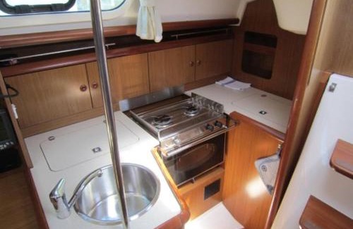 Corfu Town Alquiler De Eote | Bed on Boat 32021 corfu