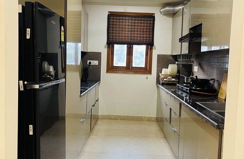 Gurugram Apartamento | BedChambers Serviced Apartment Sector 52