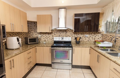 San Diego Apartamento | Recamara para 4 personas con baño compartido.
