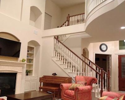 Cypress Casa | Bedroom with 3.5-Bathroom near Golf Course!
