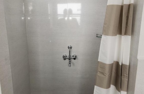 Aizawl Apartamento | Bedz