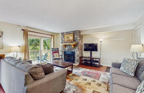 Sugar Mountain Apartamento | Bee Branch 14