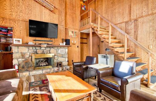 Sugar Mountain Apartamento | Bee Branch 46