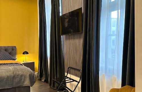 Niedergirmes Apartamento | bee Design Apartment + Zentral + Küche + Parken