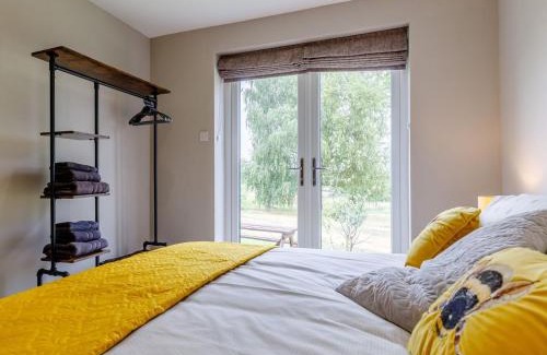 Alfreton Casa | Bee Keepers Cottage
