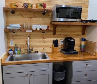 Black Mountain Chalet De Esquí | Beech Creek Cabin, lower unit, Black Mountain
