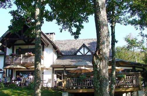 Beech Mountain Hotel | Beech Mountain Inns