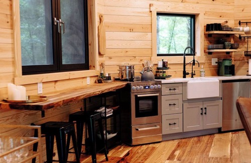 Fairburn Cabina | Beech Retreet Treehouse Atlanta