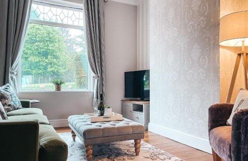 Newport Casa | Beechwood Park by Solace Stays