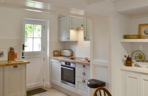 St. Breock Casa | Beehive Cottage