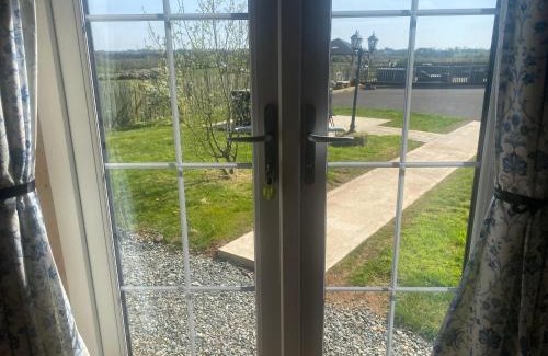Coleraine Apartamento | Beehive retreat & Hot tub