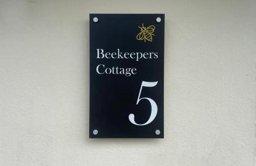 Liskeard Casa | Beekeepers Cottage