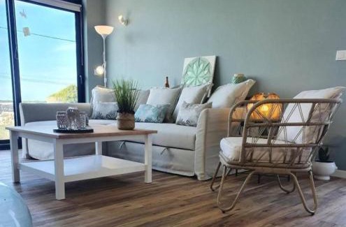 Altares Casa | Beer House by PontaNegraAzores