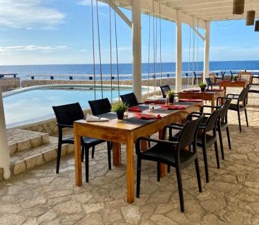 West End Hotel | Begona Cliff Hotel