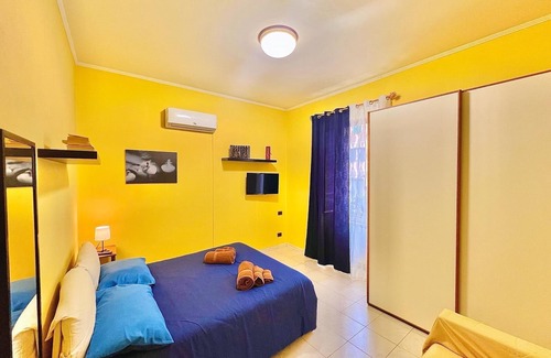 Quartiere XXIII Alessandrino Apartamento | BEGONIE HOUSE Spacious, bright and colorful apartment in Centocelle.