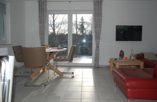 Tanne Casa | Behagliches Ferienhaus Zaunkönig -mit Kamin und Sauna- Blick über das romantische Bodetal