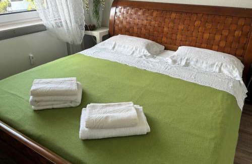 Bad Bergzabern Apartamento | bei Tante Tina