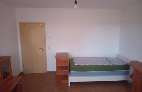 Neustrelitz Apartamento | Beier