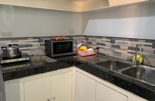 Candon Apartamento | Beinte Singko de Marso Apartments